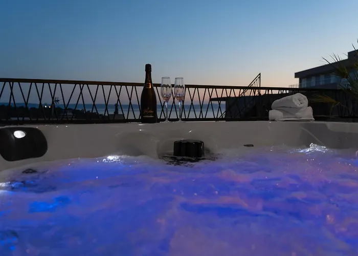 Lägenhet Luxury Nea