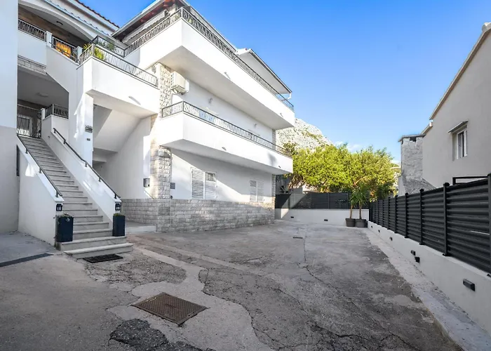 Luxury Nea * Makarska