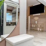 Apartment Penthouse Nea With Jacuzzi And Sea View *
