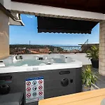 Apartment Penthouse Nea With Jacuzzi And Sea View