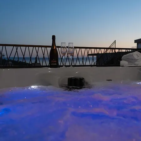 דירה Luxury Nea With Jacuzzi And Sea View