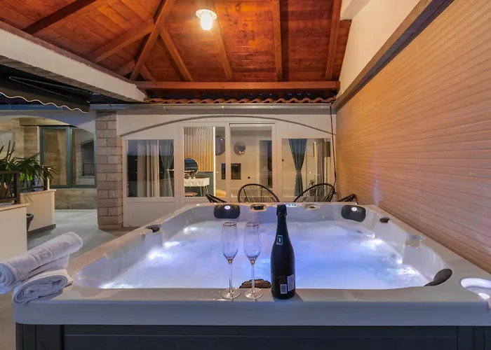 Luxury Nea * Makarska