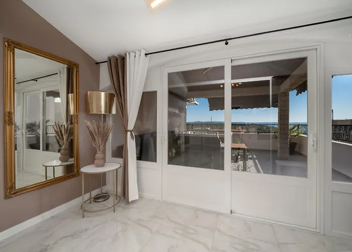 Appartement Luxury Nea *