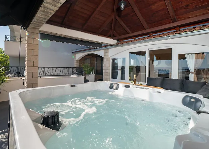 Luxury Nea Appartement *