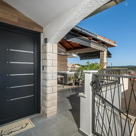 Apartmán Luxury Nea *