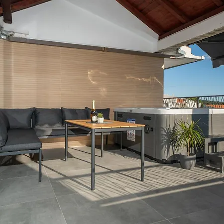 Luxury Nea * Makarská